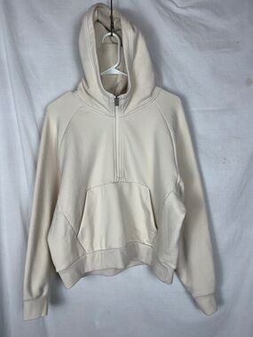 Athleta Cream Half Zip Long Sleeve Kangaroo Pocket Hoodie